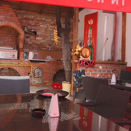 La Storia Guest House Piteszti Zewnętrze zdjęcie