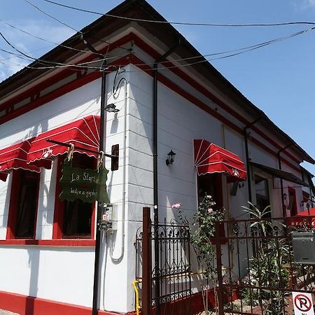 La Storia Guest House Piteszti Zewnętrze zdjęcie