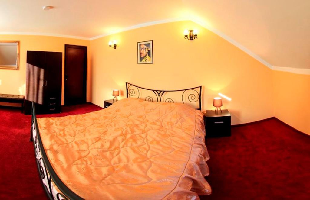 La Storia Guest House Piteszti Zewnętrze zdjęcie