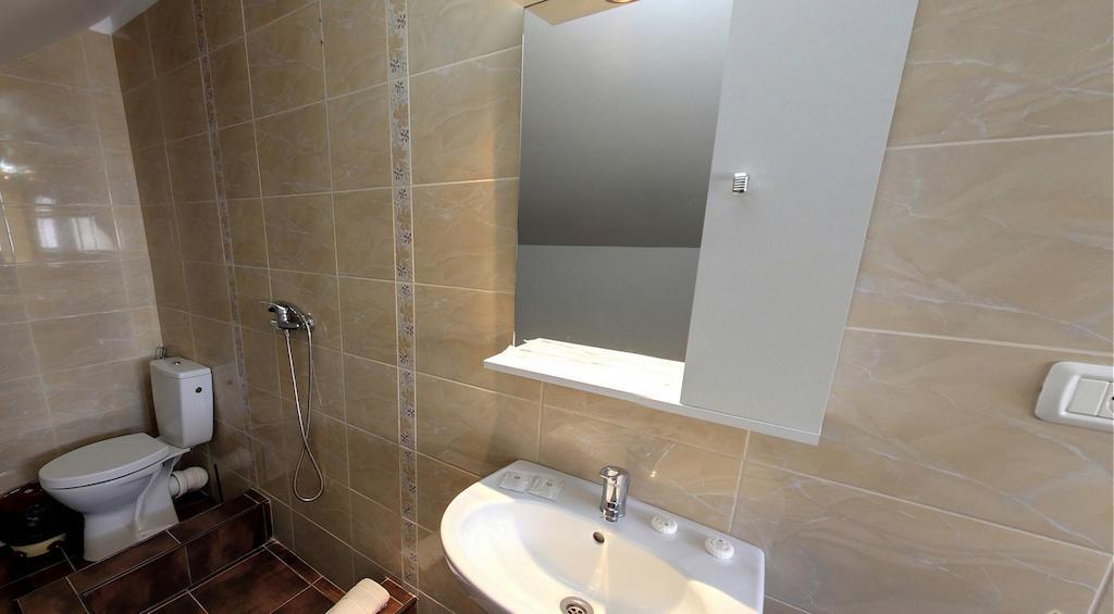 La Storia Guest House Piteszti Pokój zdjęcie
