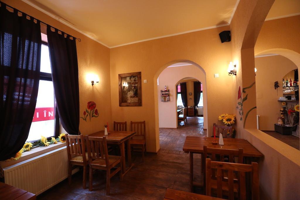 La Storia Guest House Piteszti Zewnętrze zdjęcie